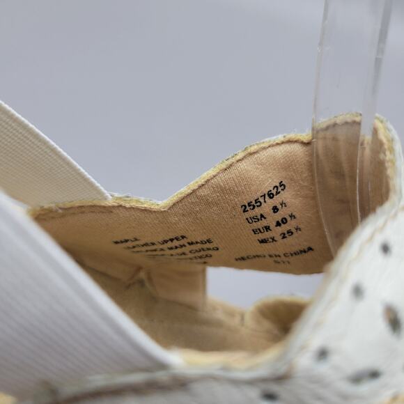 Earth Spirit Sandals Womens 8.5 Slingback Strappy White Leather Boho Studded - Picture 8 of 10